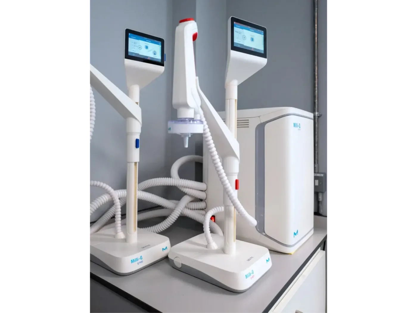 Milli-Q IQ 7003 Water Purification System - 3