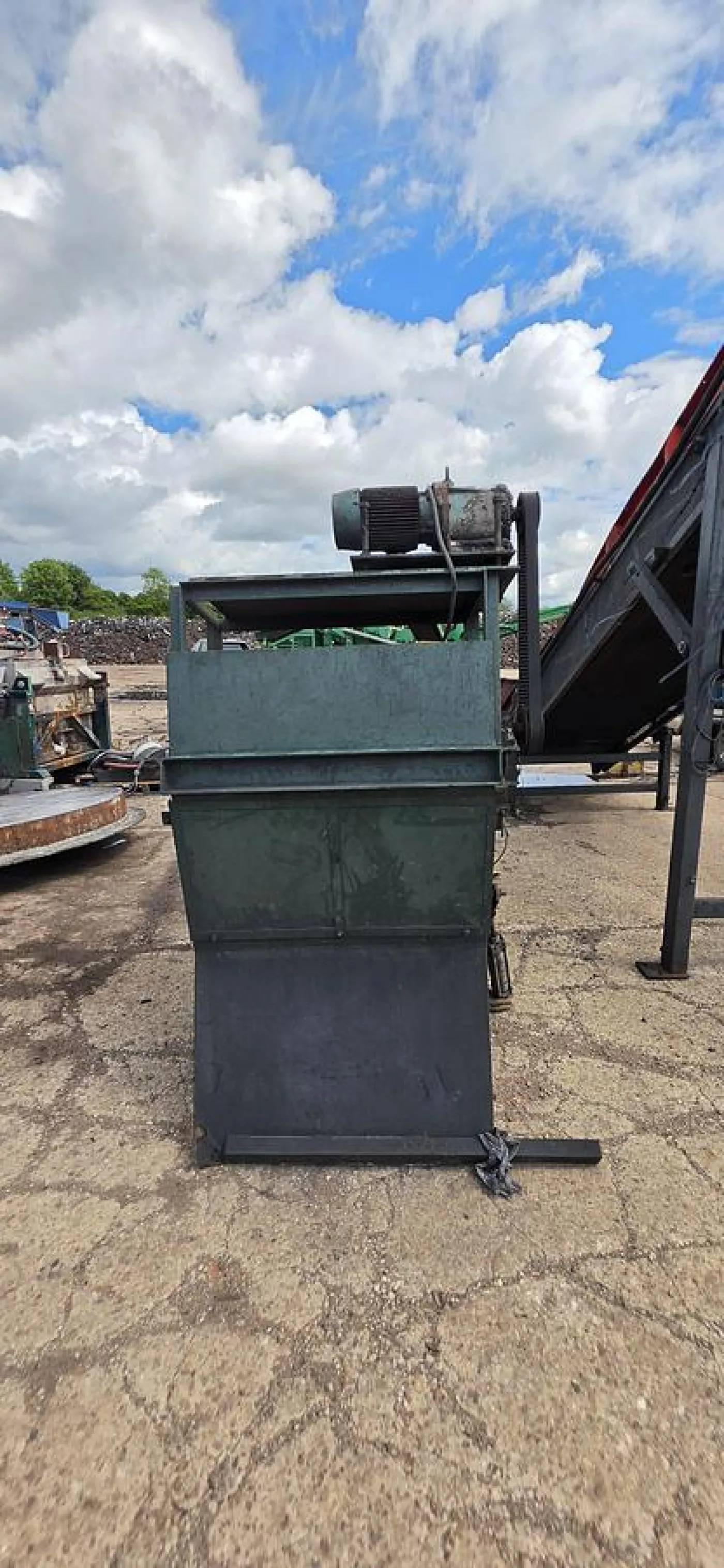 Infeed Conveyor W/Material Flow Switch - 2
