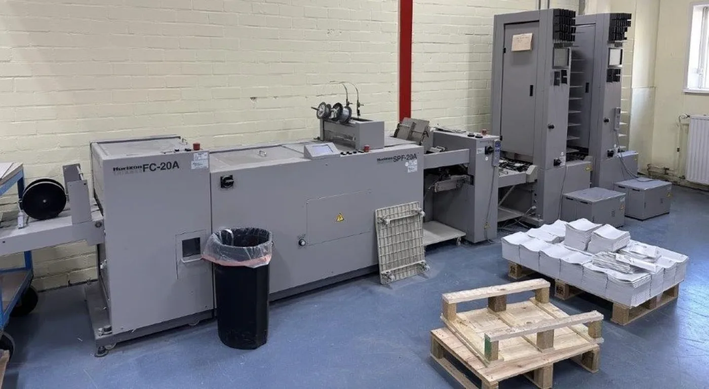 Horizon 1 x VAC-100 with SPF 20A - FC 20A bookletmaker - 5