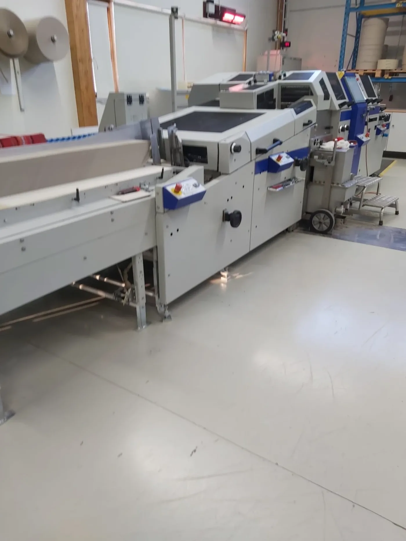 Kolbus DA 270 máquina de hacer tapas - 4