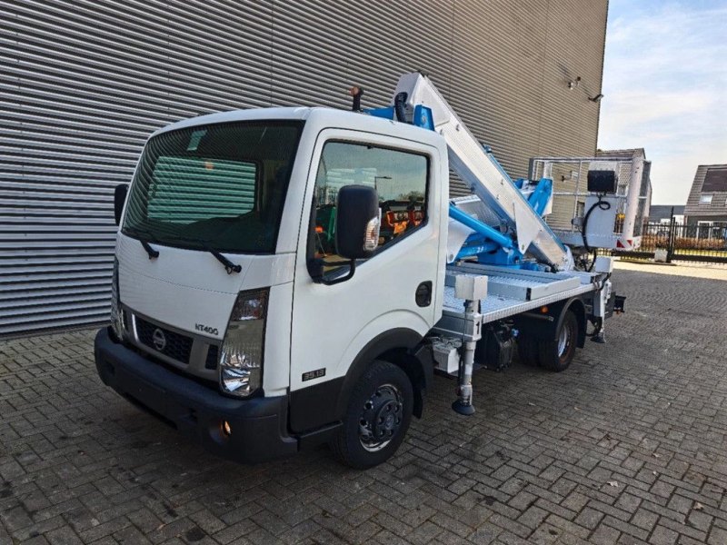Nissan Cabstar 35.13 NT400 Multitel MX210