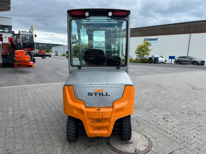 Still RX60-30L/600 / 2021 / Hubhöhe 4.6m / SS / Waage