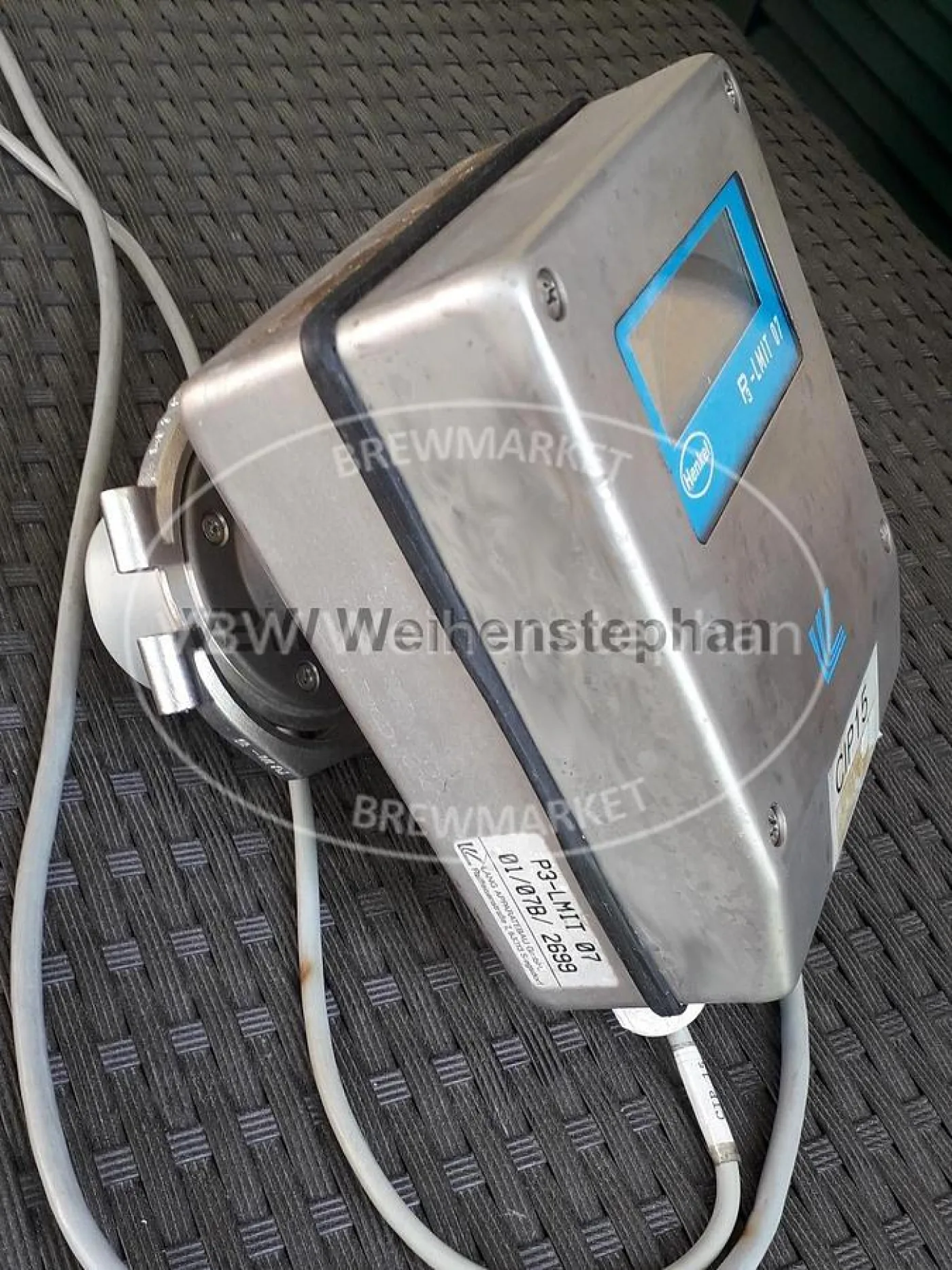 Transmitter for electrodeless conductivity and temperature measurement - 4