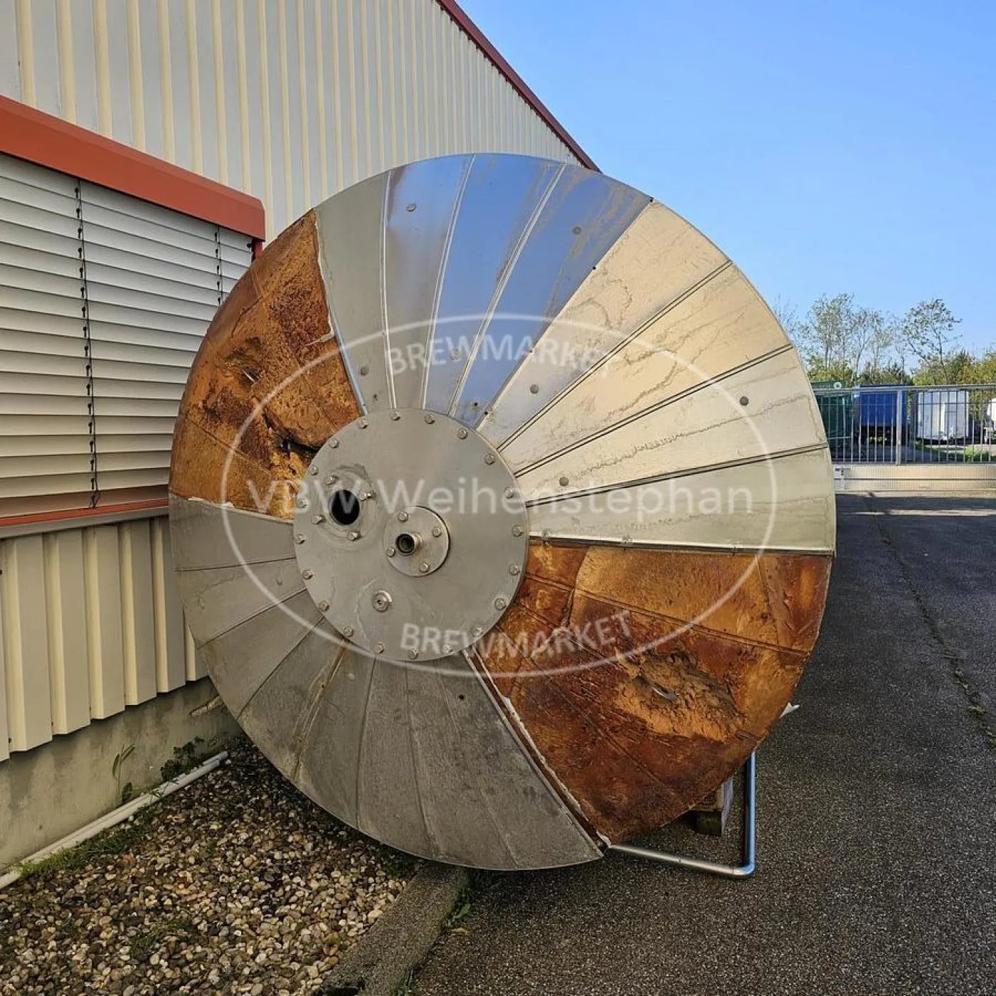 Filtration outlet buffer tank - 3