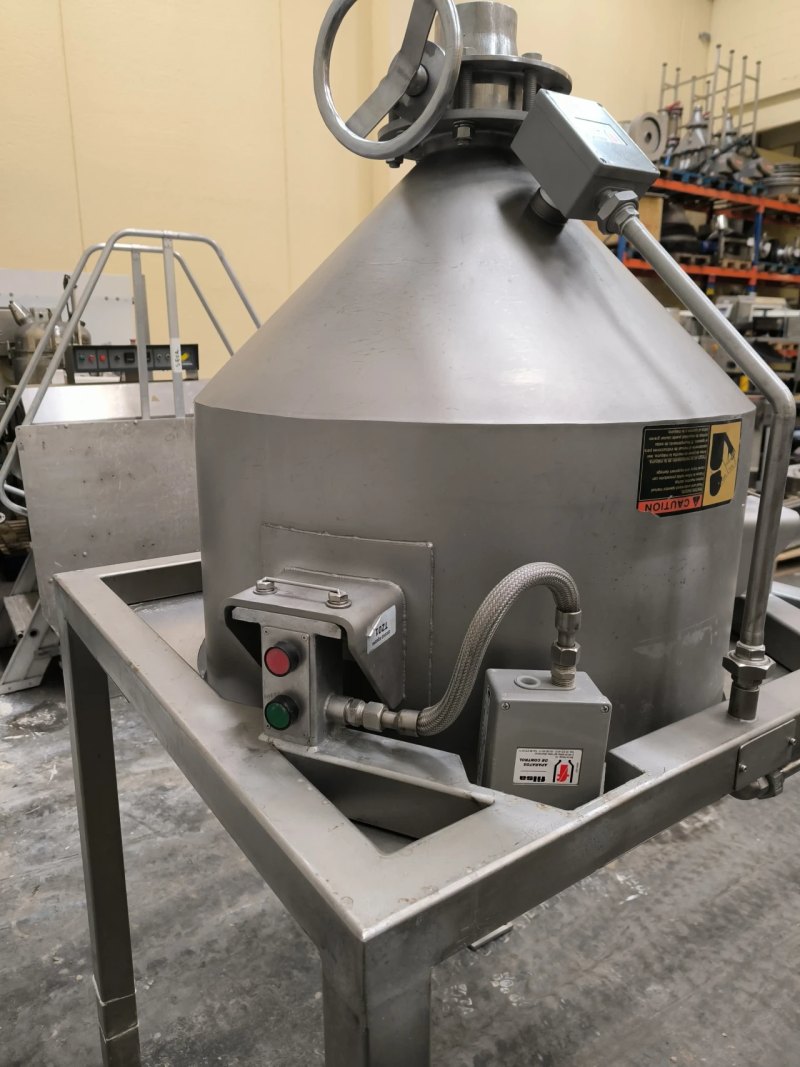 STAINLESS STEEL HOPPER 250 LITERS