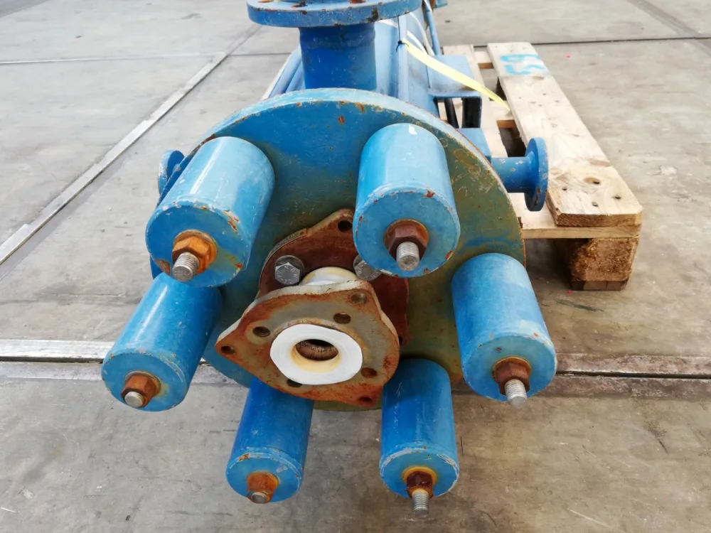 Le Carbone-Lorraine NC210S - Shell and tube heat exchanger