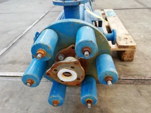 Le Carbone-Lorraine NC210S - Shell and tube heat exchanger