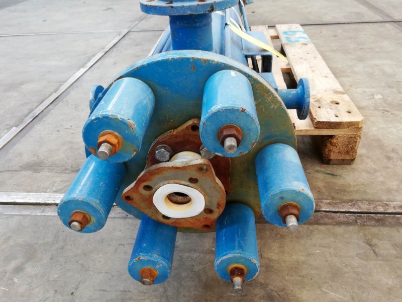 Le Carbone-Lorraine NC210S - Shell and tube heat exchanger