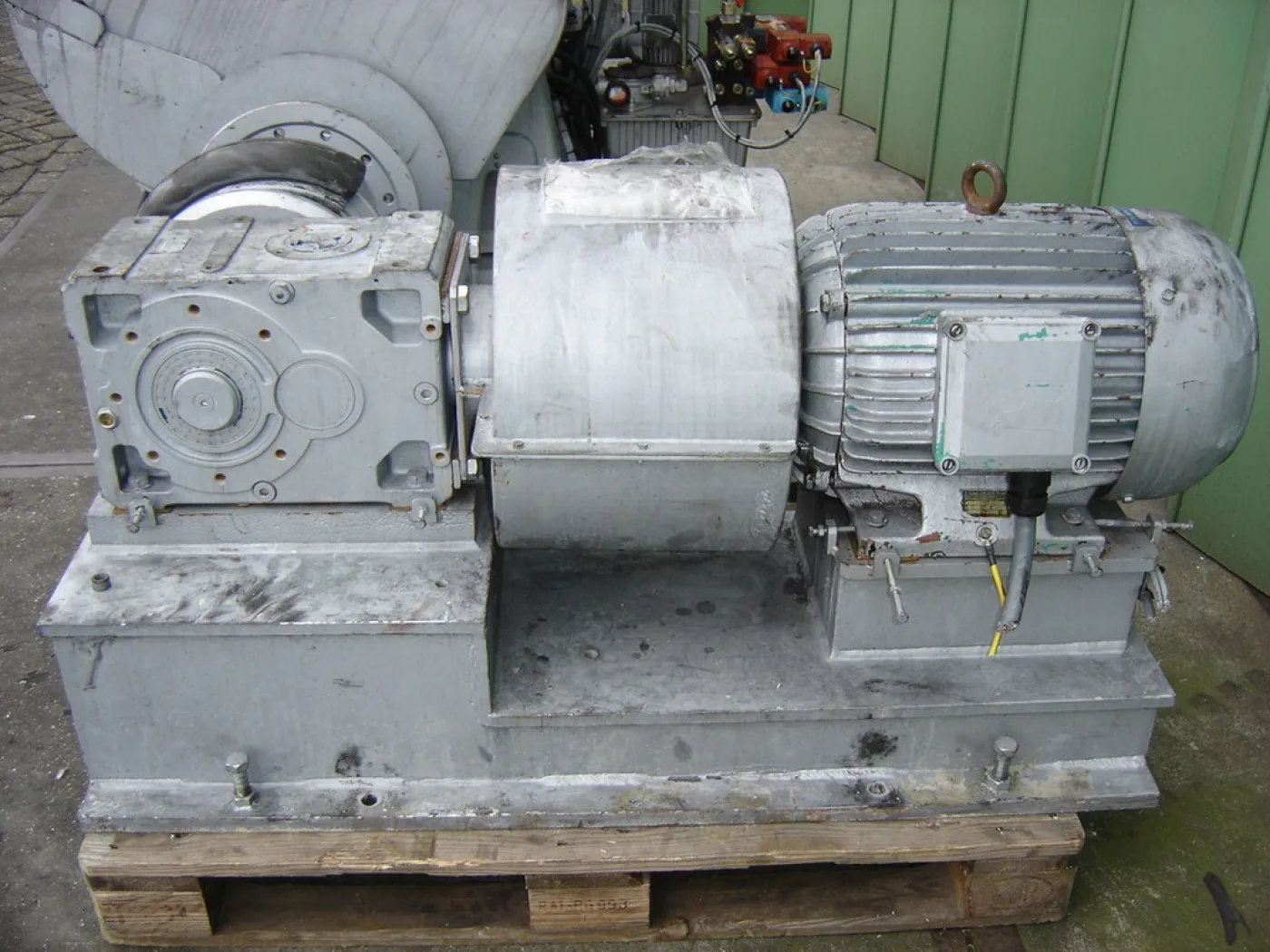 Guittard M-54 - Z-blade mixer - 2