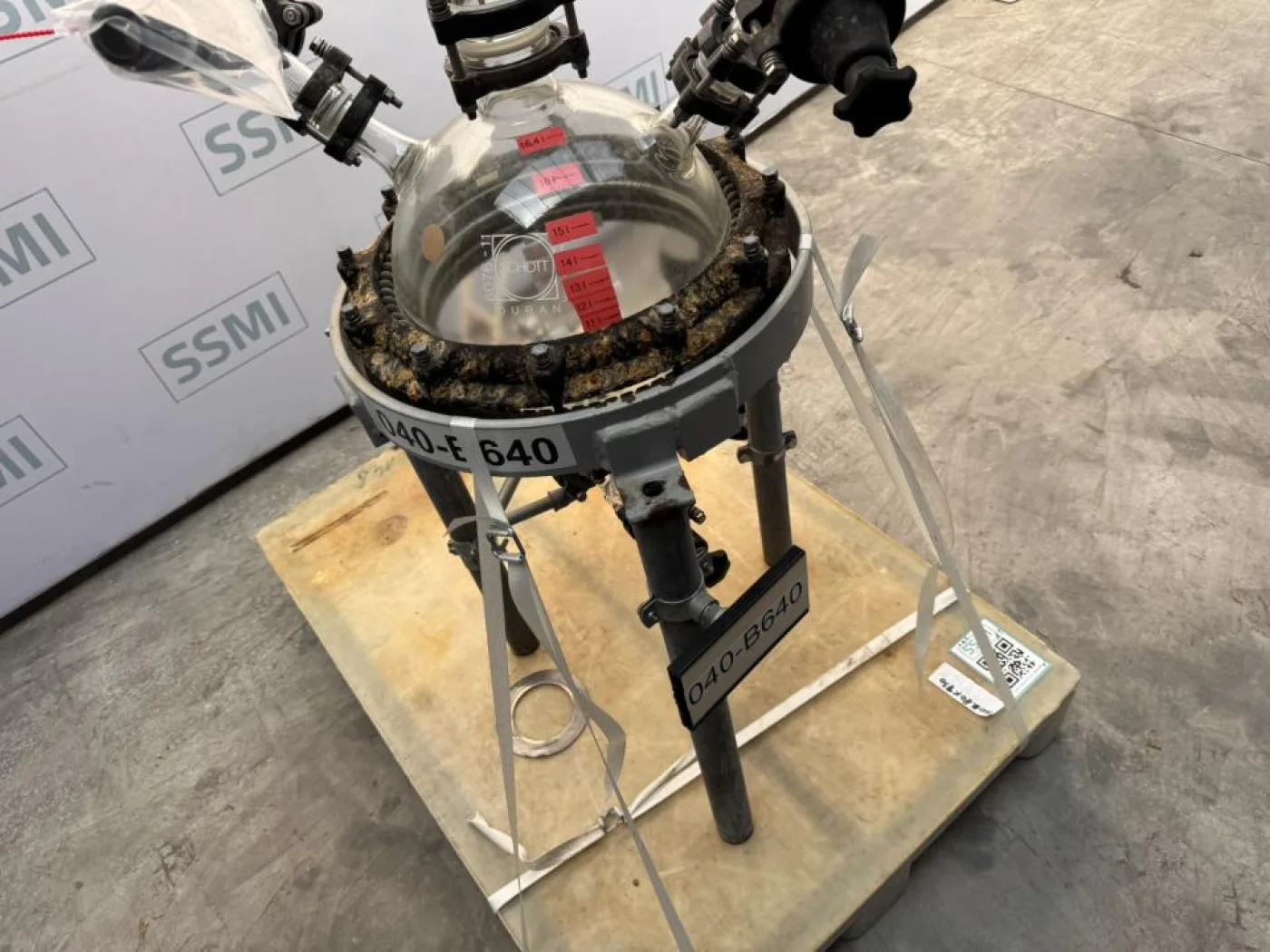 SCHOTT Pilot-scale reactor vessel, 040-B640 - 3