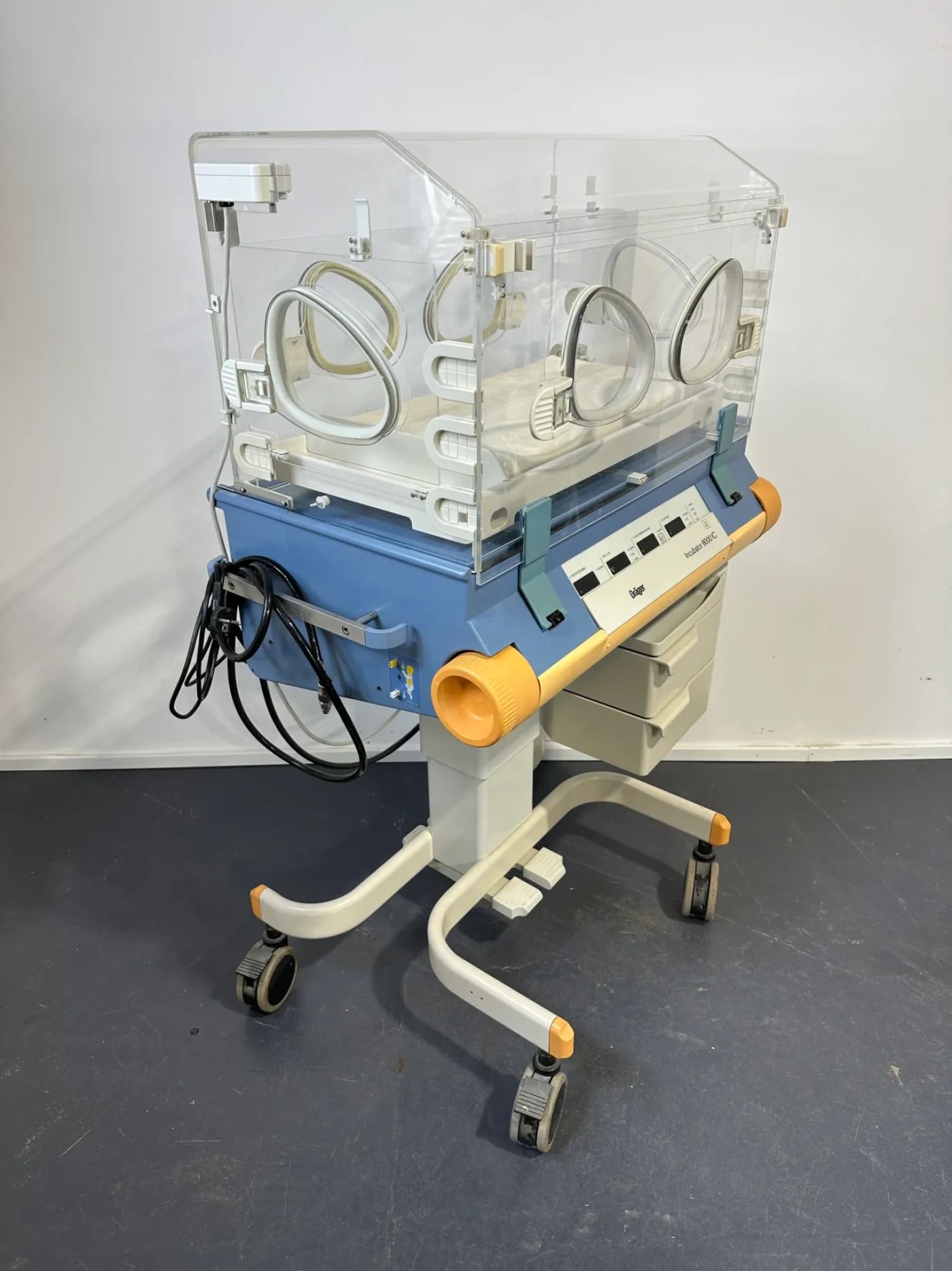 Dräger 8000 IC Inkubator - 2