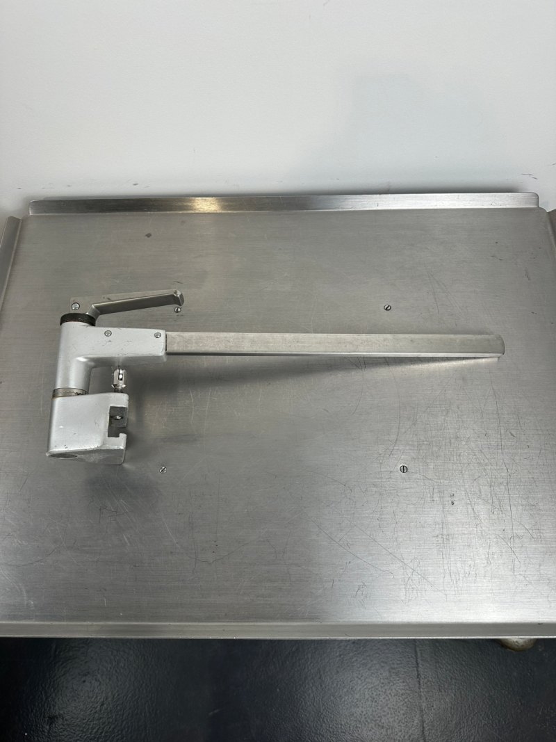 OP-Tisch Normschienen Ausleger drehbar Schnellklemmung ca. 45cm
