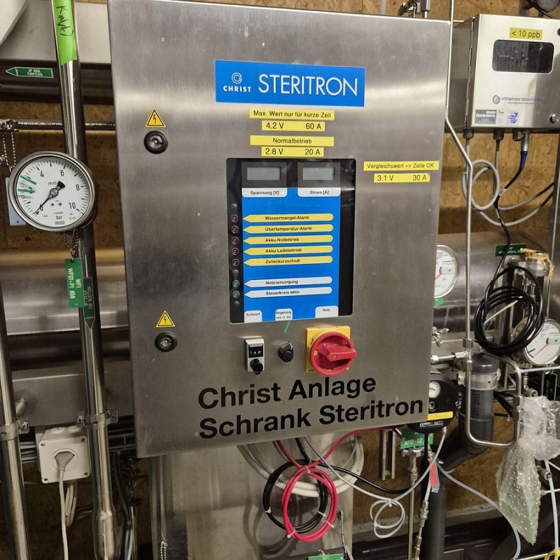 Christ Reinstwasserzirkulationsanlage Steritron EA 520 LOOP 1+2
