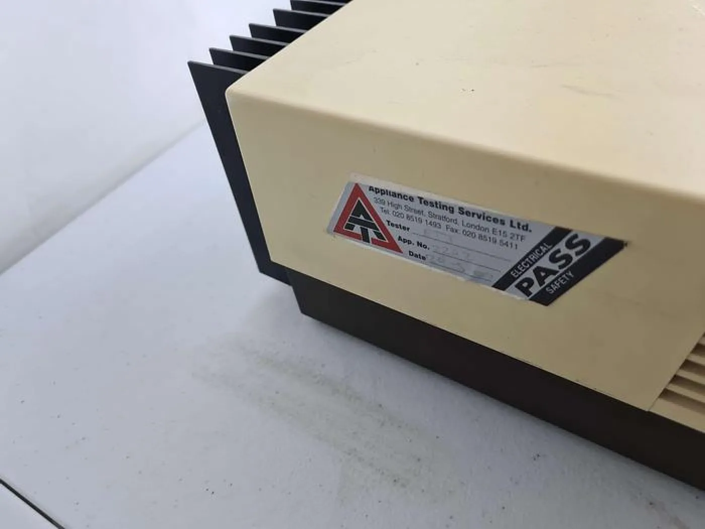 BioRad Model 200 / 2.0 Power Supply - 4
