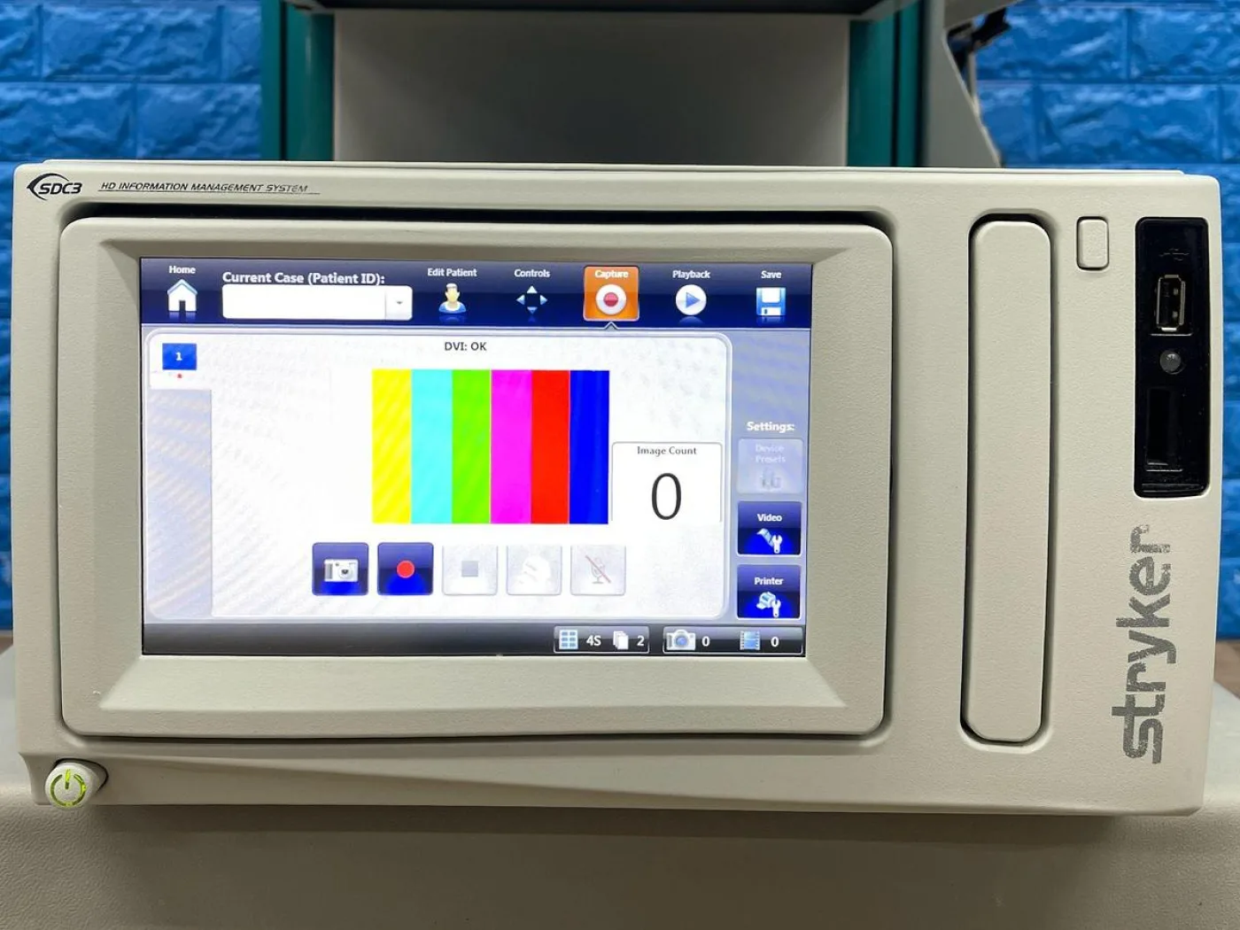 Stryker 1488 Tower Lcd Monitor YOM: 2017 - 2