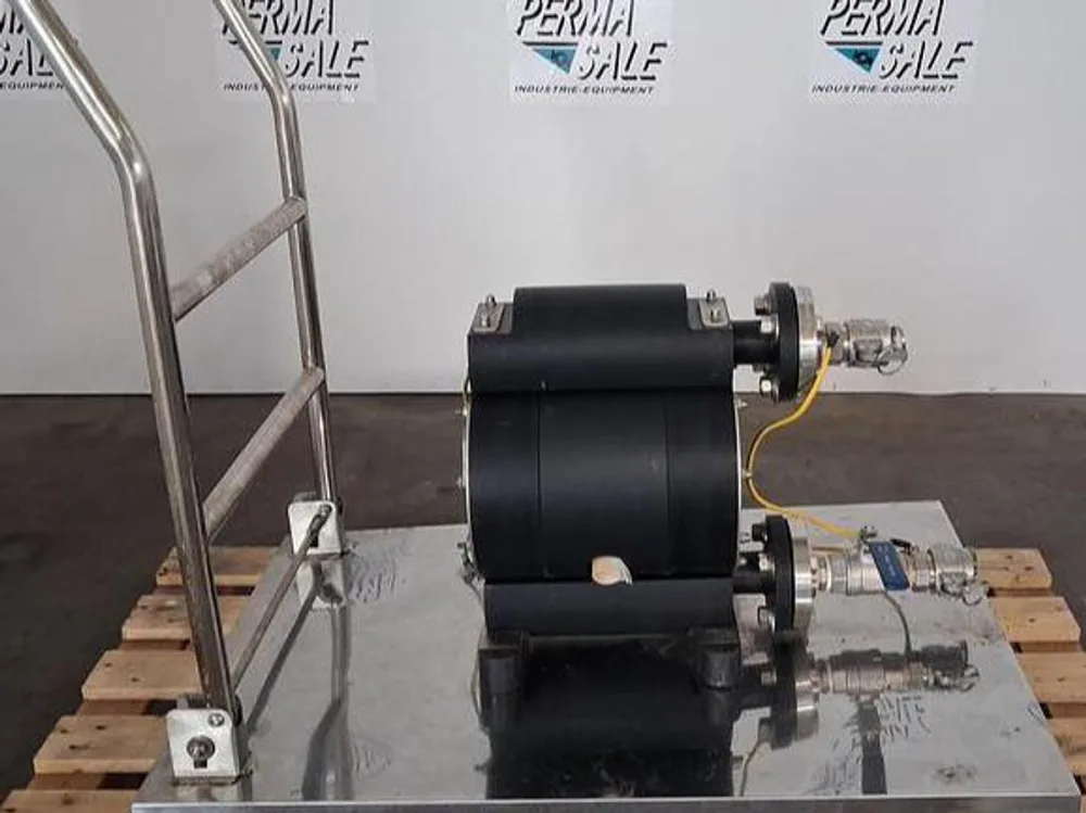 Metabo Pneumatic Diaphragm Pump Unit on Stainless Steel Frame