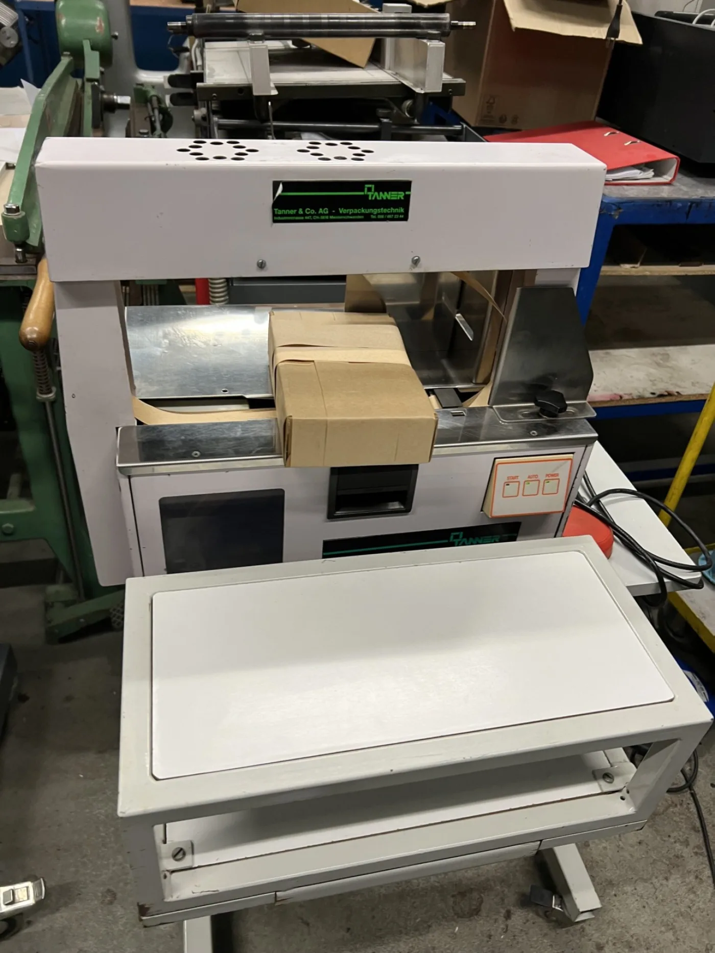 Banderoleuse TANNER COM JD-240F - 7