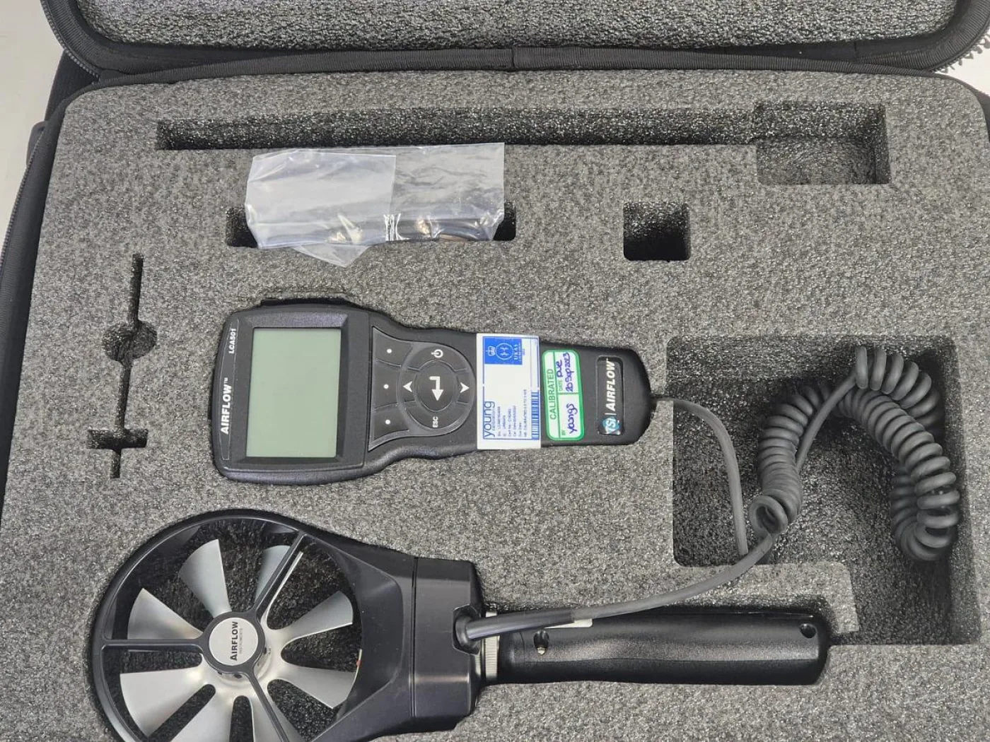 TSI Alnor LCA501 Air Velocity Meter - 2