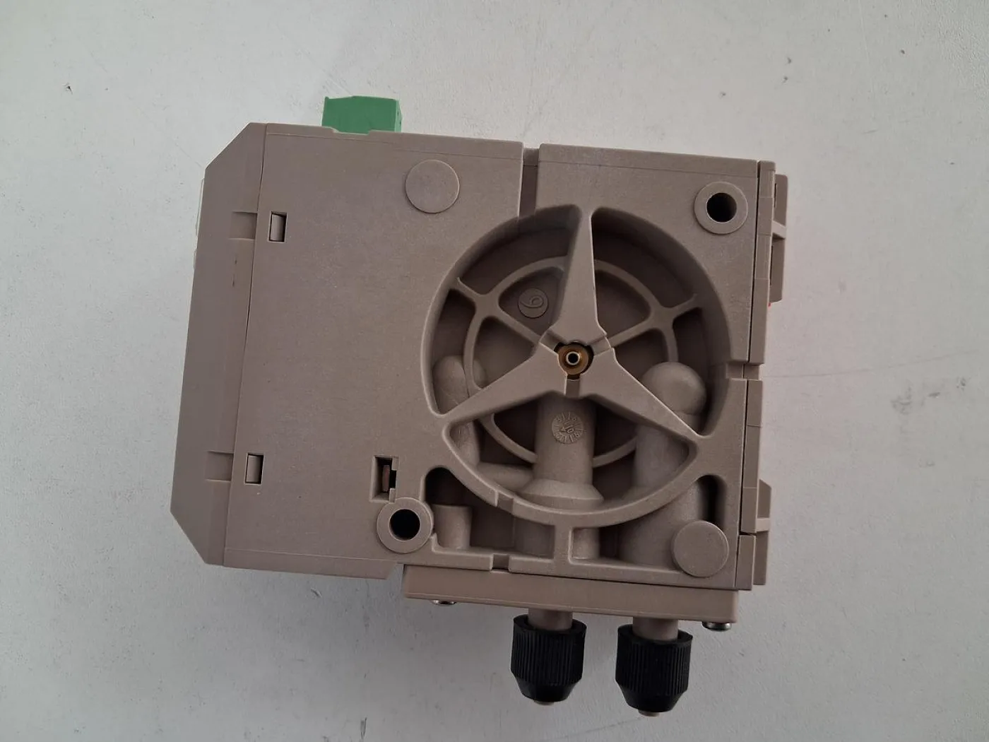 SAMSON 6111-12010.00 elektropneumatischer I/P-Umformer - 8
