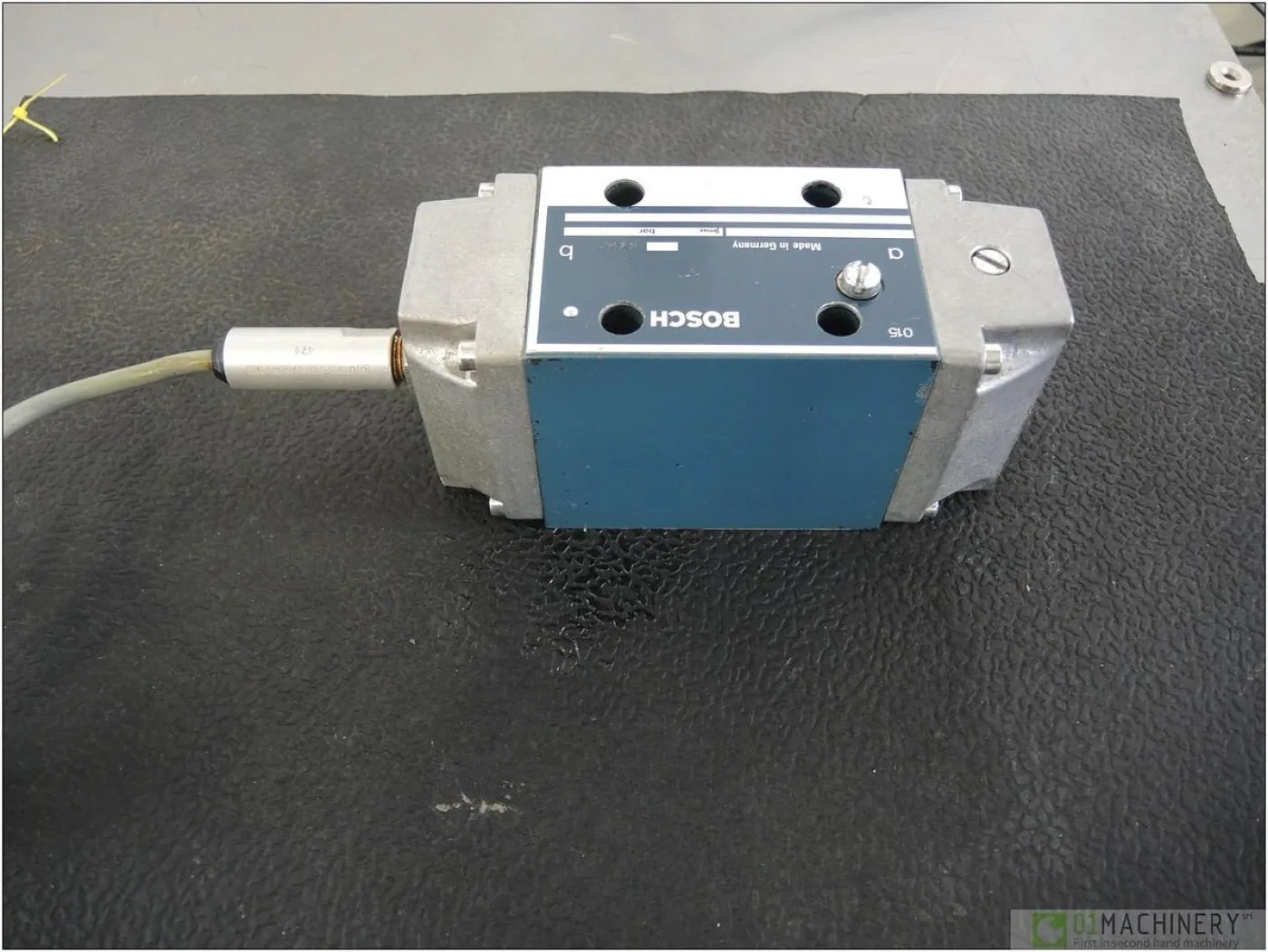 1995 BOSCH 0 810 001 246 AI2199 - 5