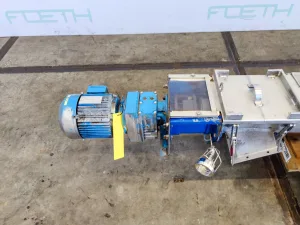 "inclined" - Vertical screw conveyor