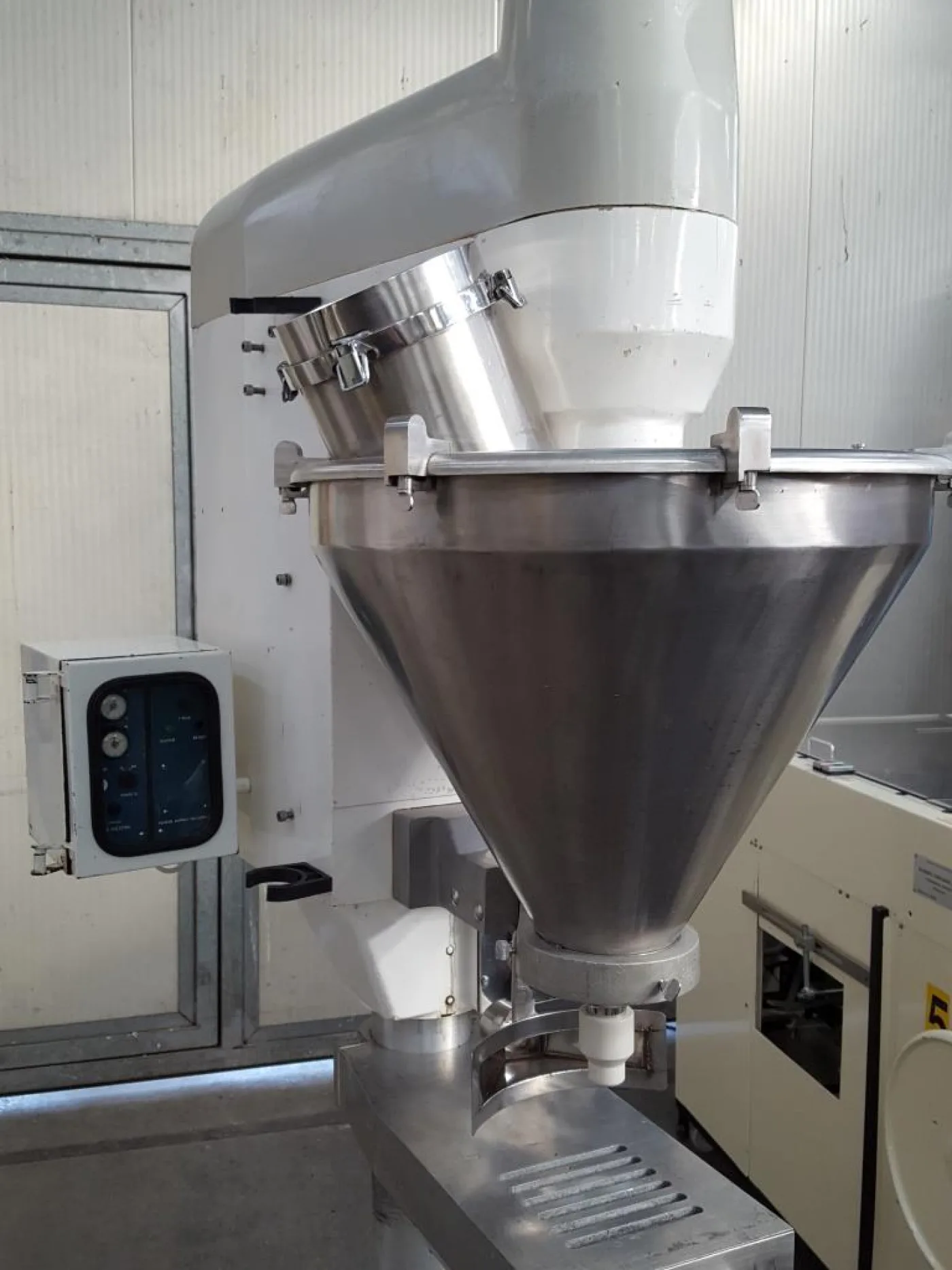 DOSATRICE POLVERI – ARENCO - 8