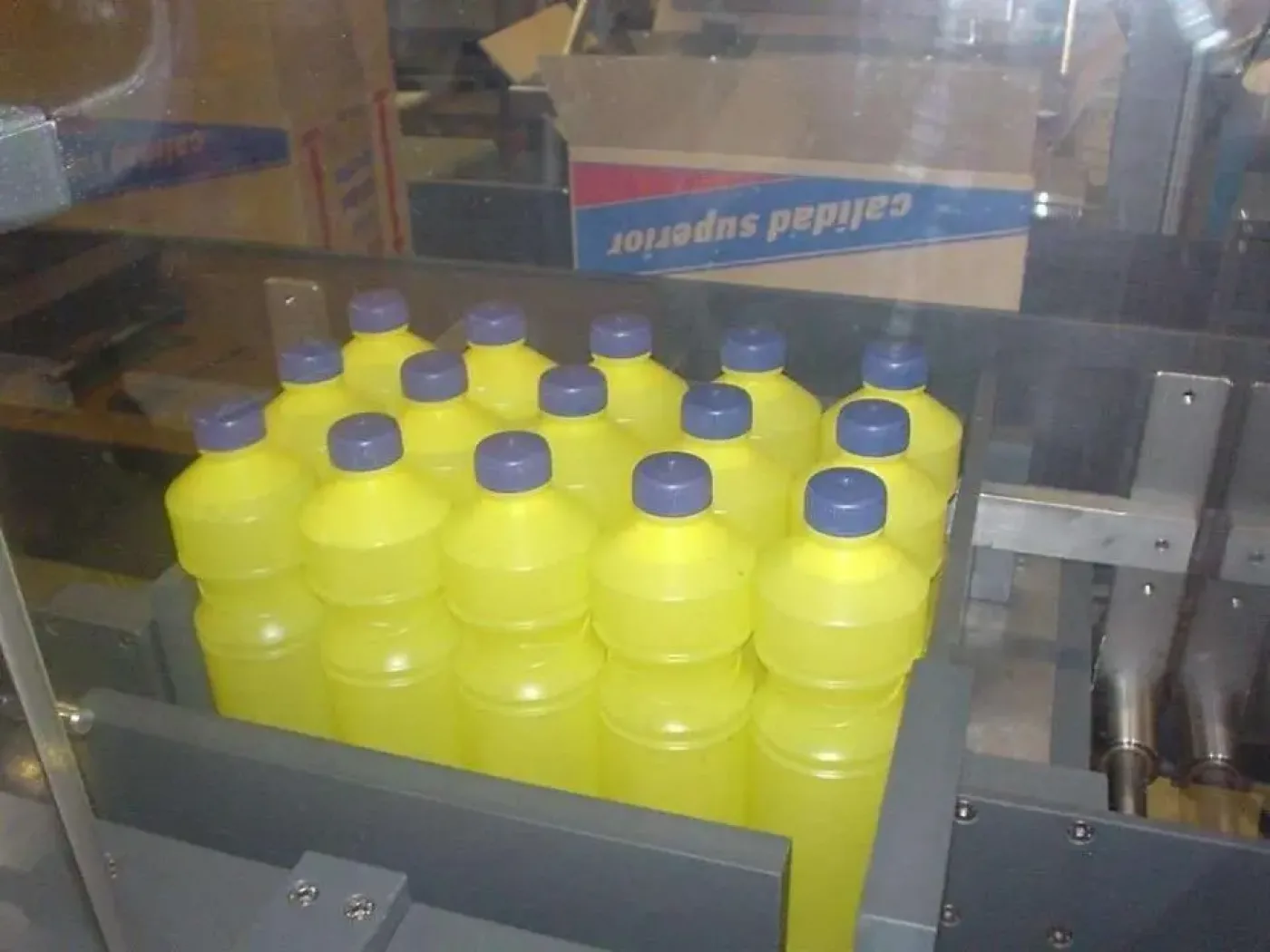 USED BOX FORMING, PACKAGING AND SEALING MACHINE - 3