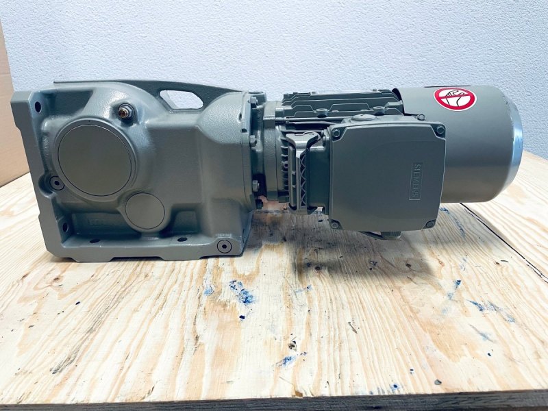 Siemens Getriebemotor K79-LE80MH4E-L8/10NH