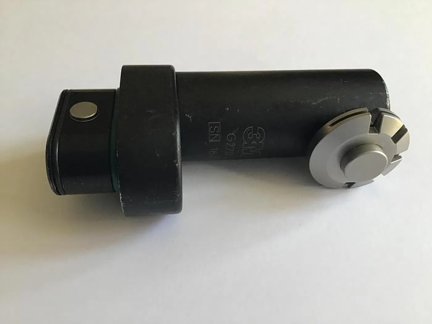 3M G220 - 1