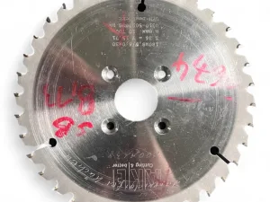 HW-Nuter (AKE) D=180-8,5/6,0 Z=36 b=30 U/min. 10.000 Zahnform T15,71