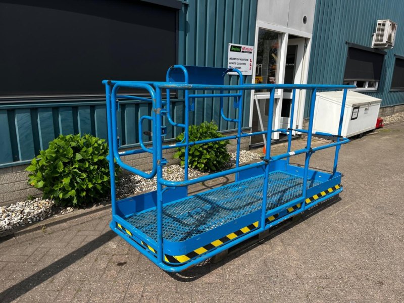 Genie 8FT BASKET- PLATFORM No.1272304GT