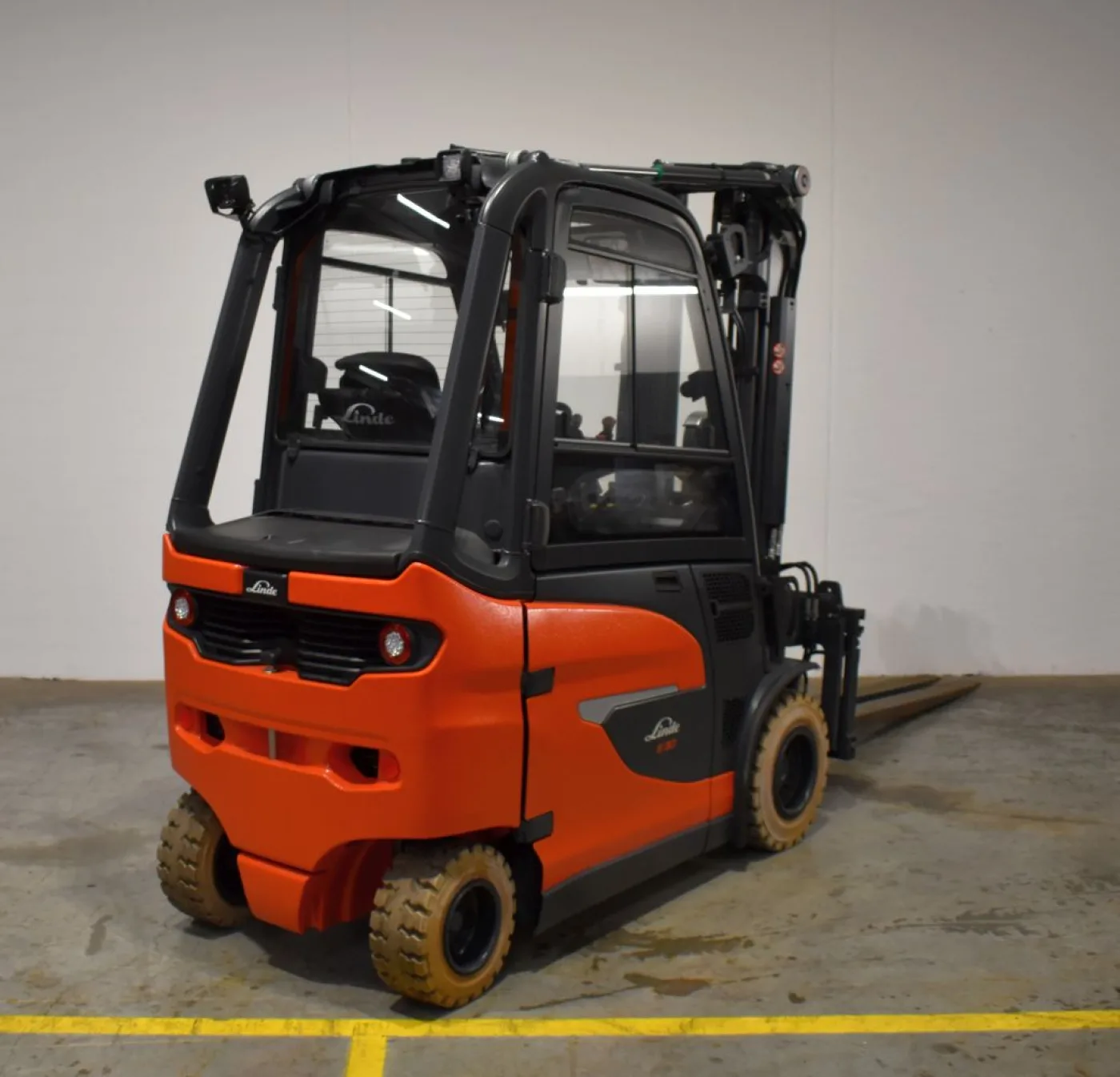 Frontstapler Linde E 30/600 H 1252 (2023) - 2