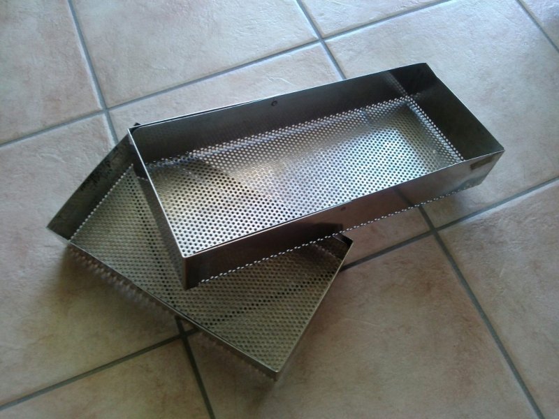 VASSOIO PORTAFIALE IN ACCIAIO INOX INOSSIDABILE