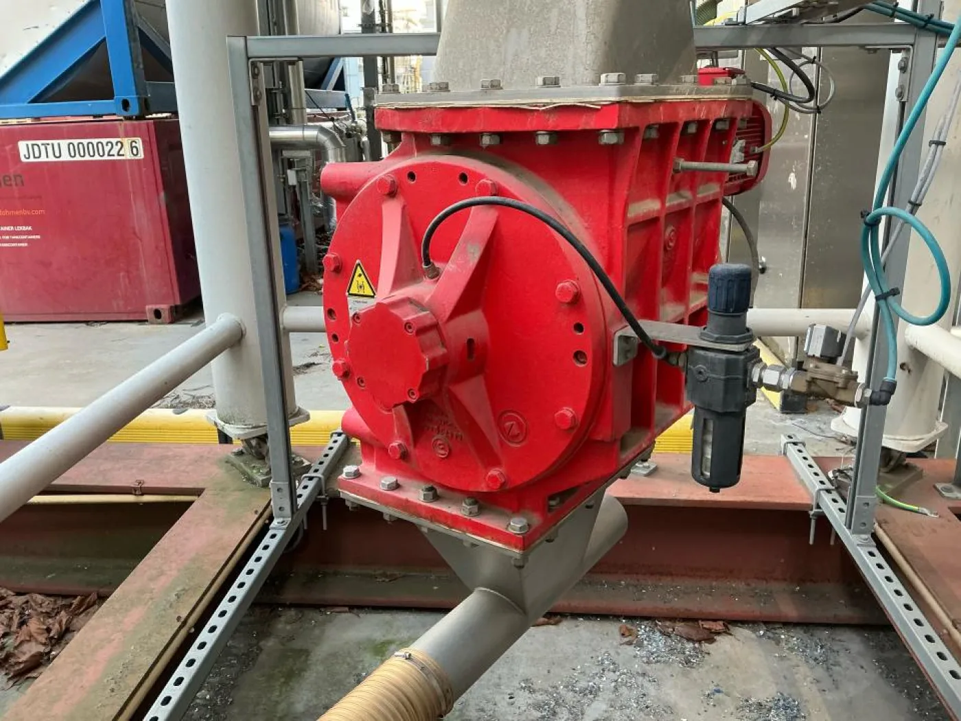 2019 Dinnissen PET storage hopper (incl. vibrator) - 2