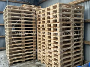 Wooden pallet
