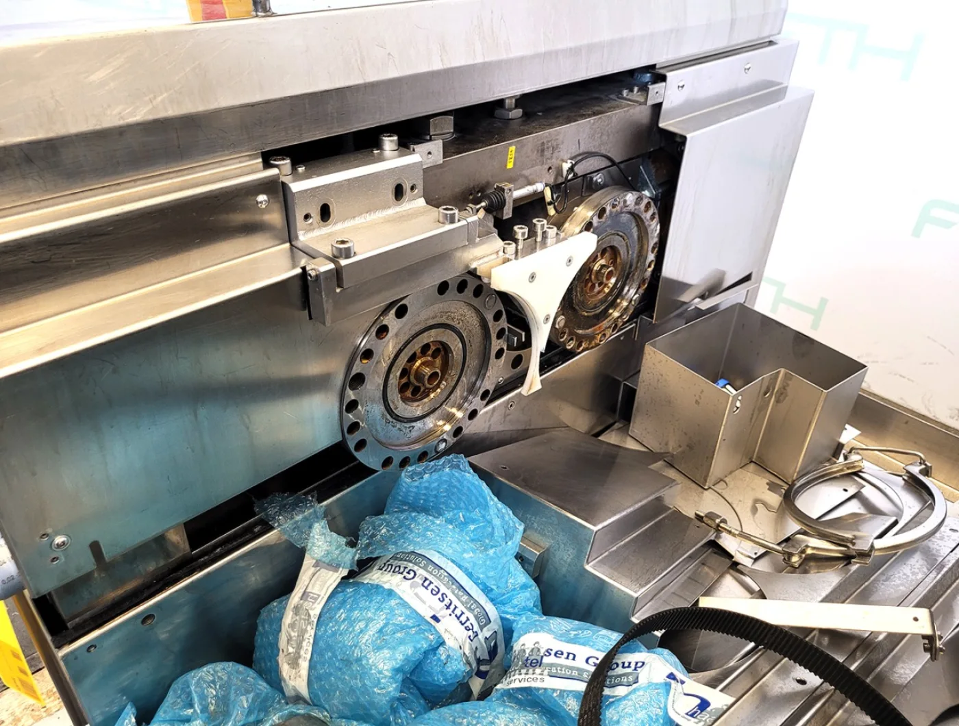 Collin Calander Pharma 200x400 - Roll compactor - 7