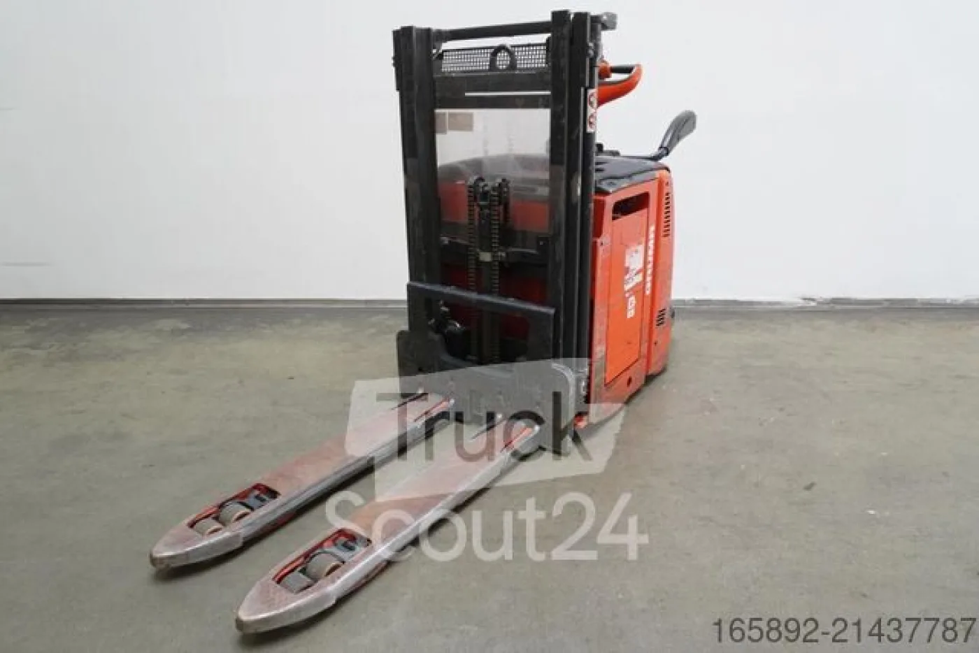 Linde D 12 HP AP 133 - 2