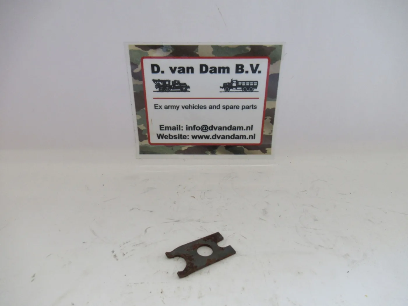 Klemplaat Hevel Benzine/Vacuümpomp (NOS) - 2