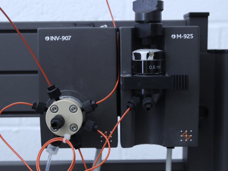 Amersham Biosciences AKTA FPLC System (P-920/ UPC-900/ INV-907/IV-908)