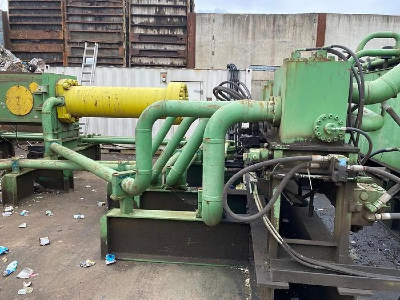 2009 Harris TGS 220 B2 Ferrous Metal Baler - 3