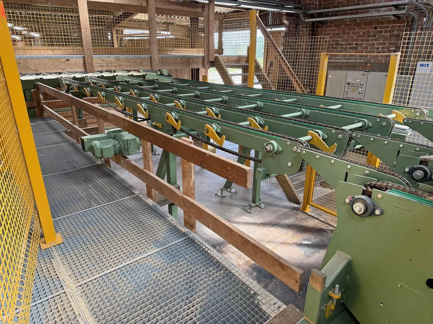 HIT edging line + BONGIANNI multi-ripsaw - 7