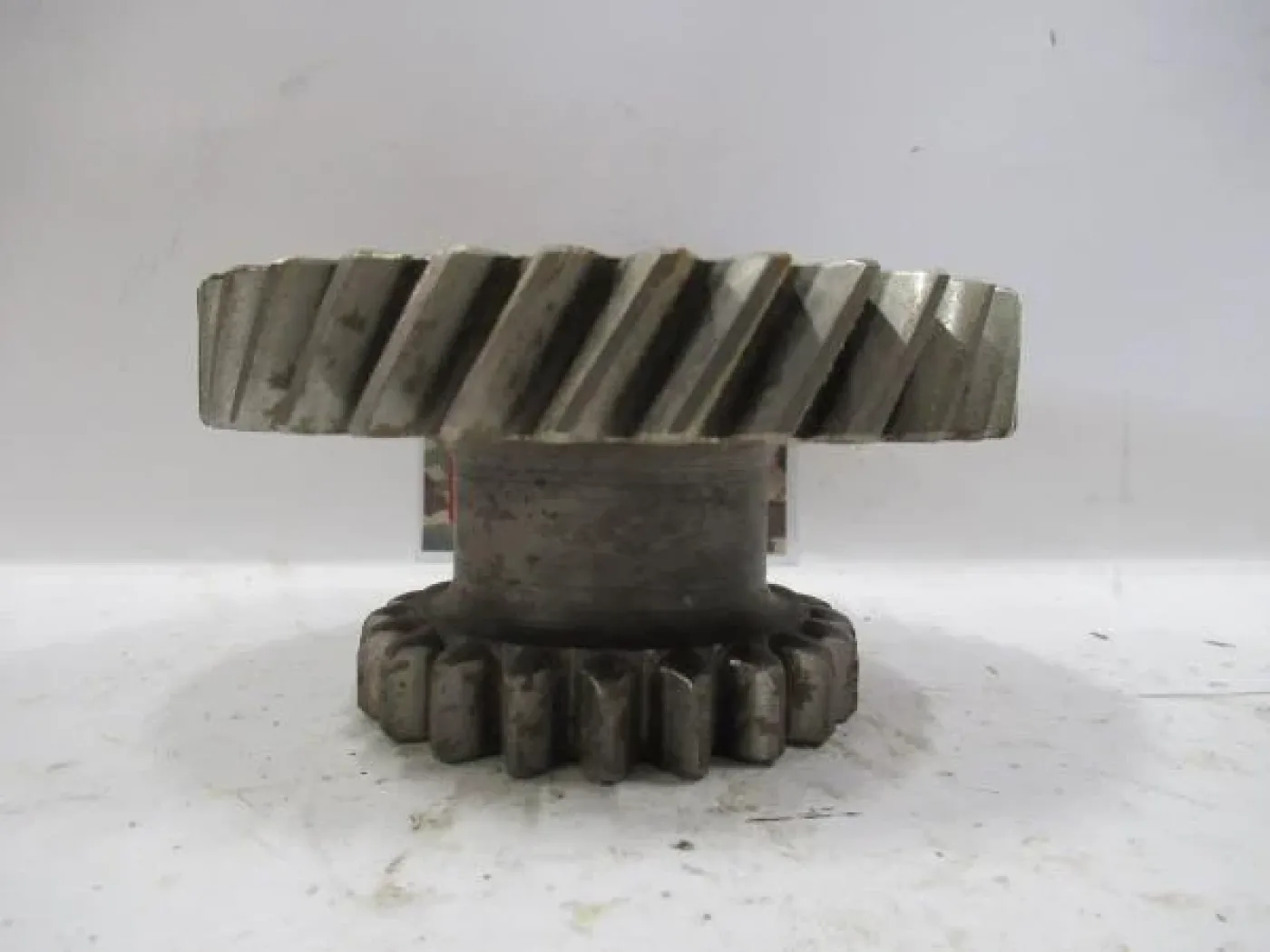 Tandwiel hulp-as reductiebak Dana T-18 - 4