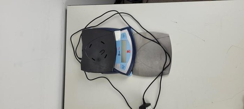 Ohaus Scout Pro Portable balance Sp4001