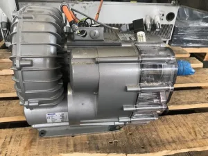 Becker SV 200/1 vacuum pressure pump side channel