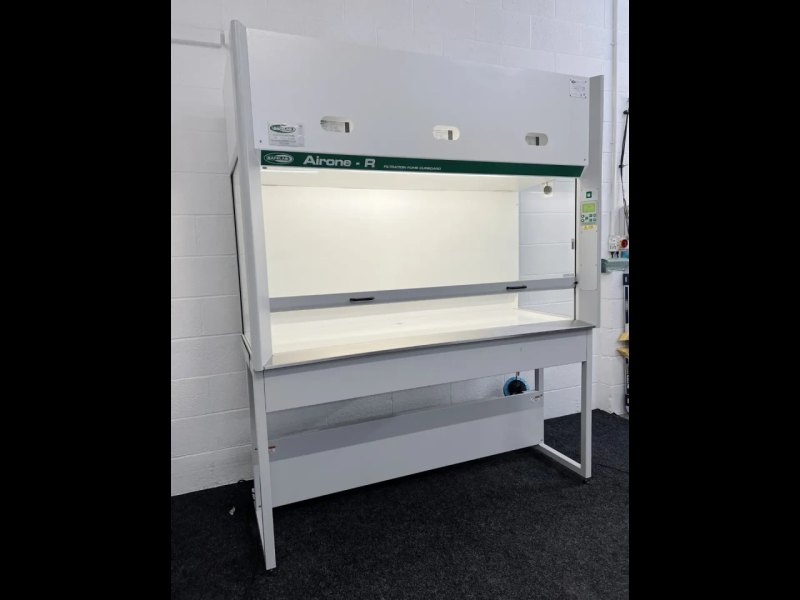 SafeLab Airone-R 1800 Filtration Cabinet