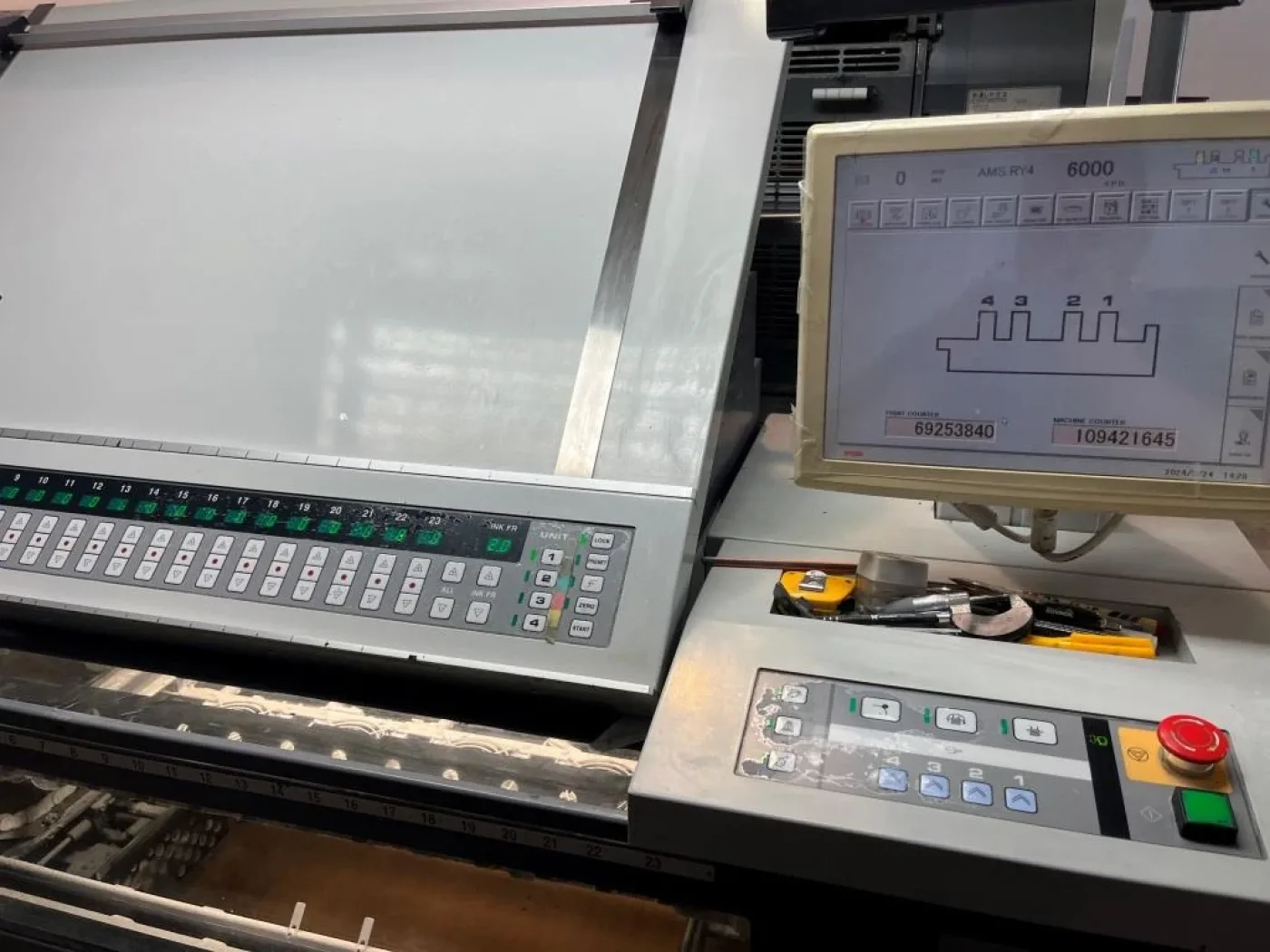 Ryobi 784 EP offset printing press - 6