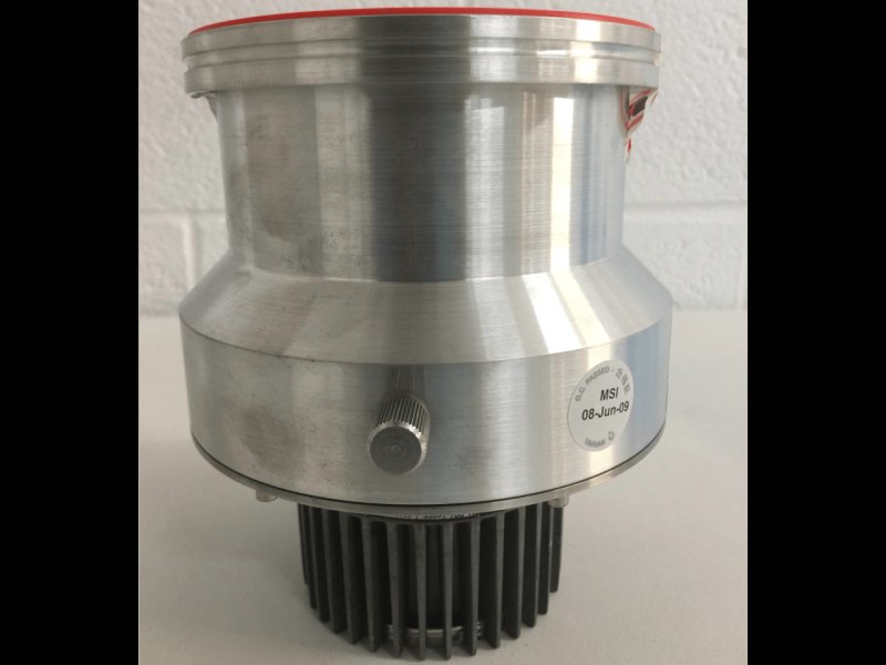 Varian Macro Torr Turbo V250 Vacuum Pump