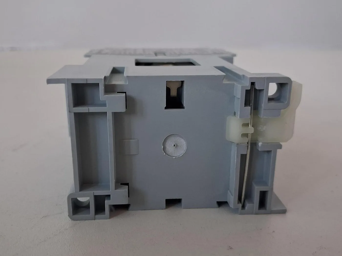 Allen-Bradley 100-C12Z*10 Contactor - 5