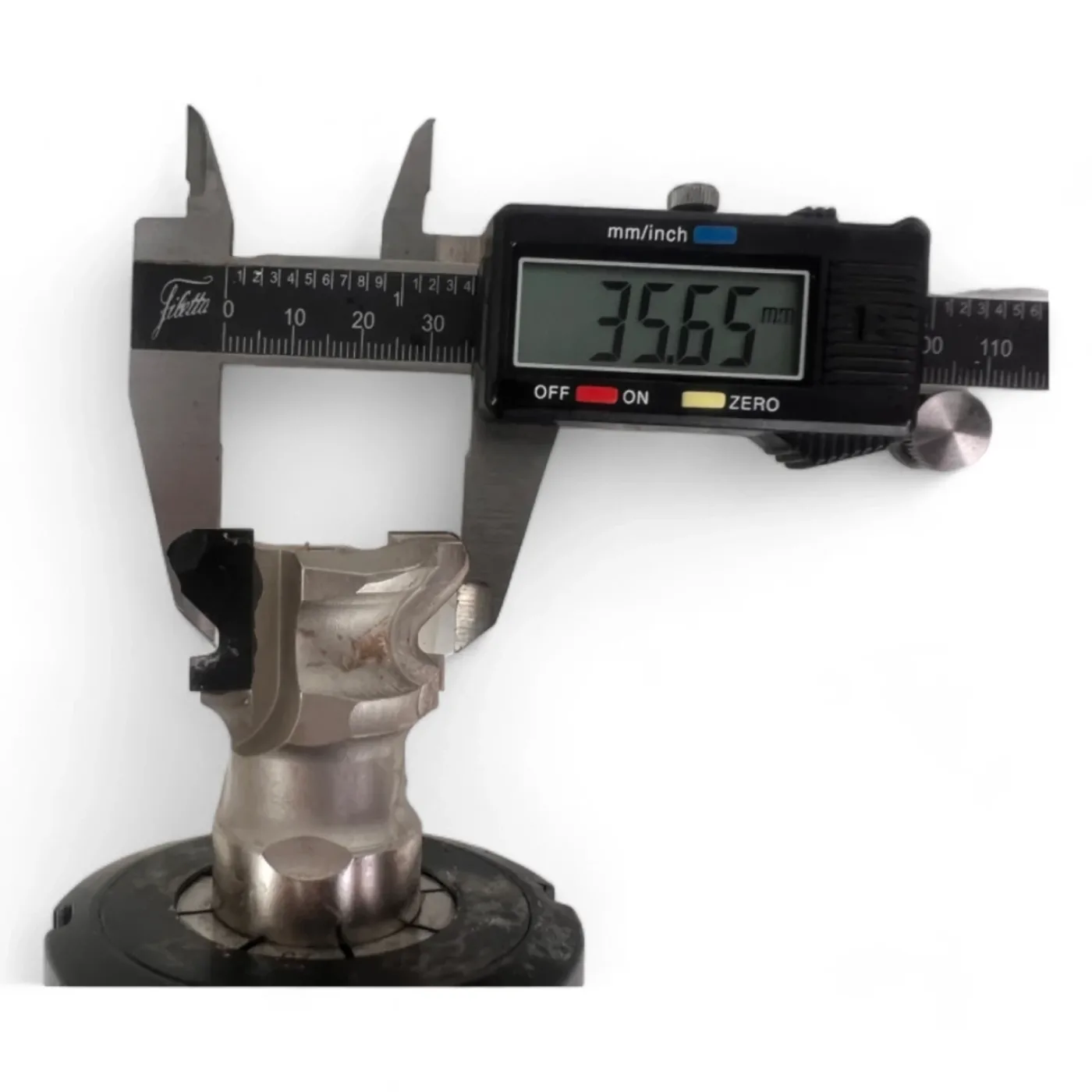 HSK 63 F Spannzangenfutter mit Spannzange und Fräser D=35 L=21 mm - 6
