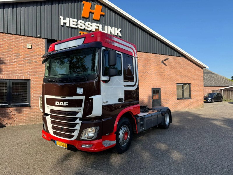 DAF XF 460 Space Cab with Retarder and Hydraulic ACC
